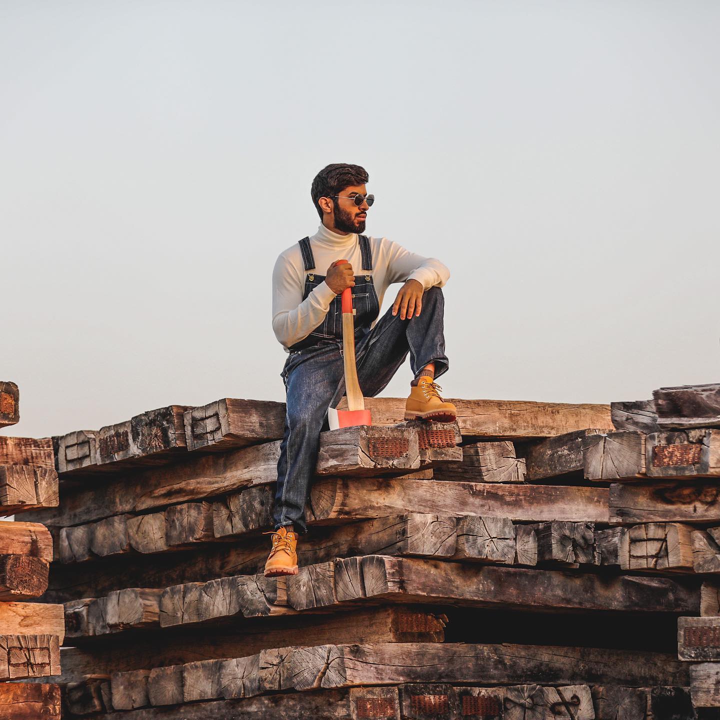 Rajeh Alharthi: The Voice Preserving the Soul of a Changing Nation